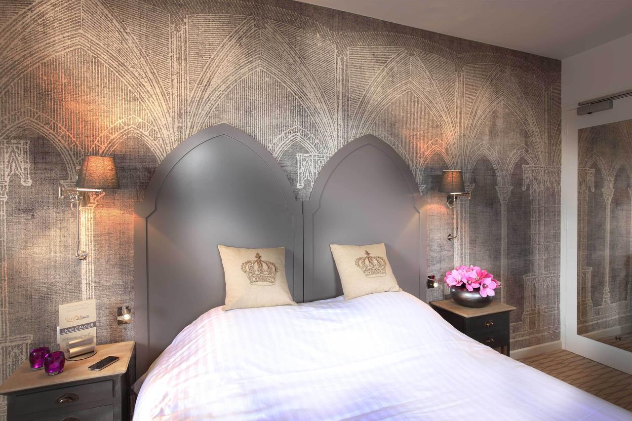 Logis Hotel La Croix Blanche Fontevraud Szoba fotó