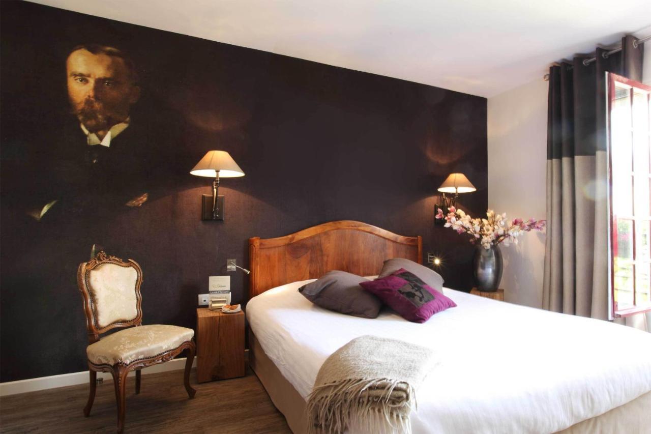 Logis Hotel La Croix Blanche Fontevraud Szoba fotó
